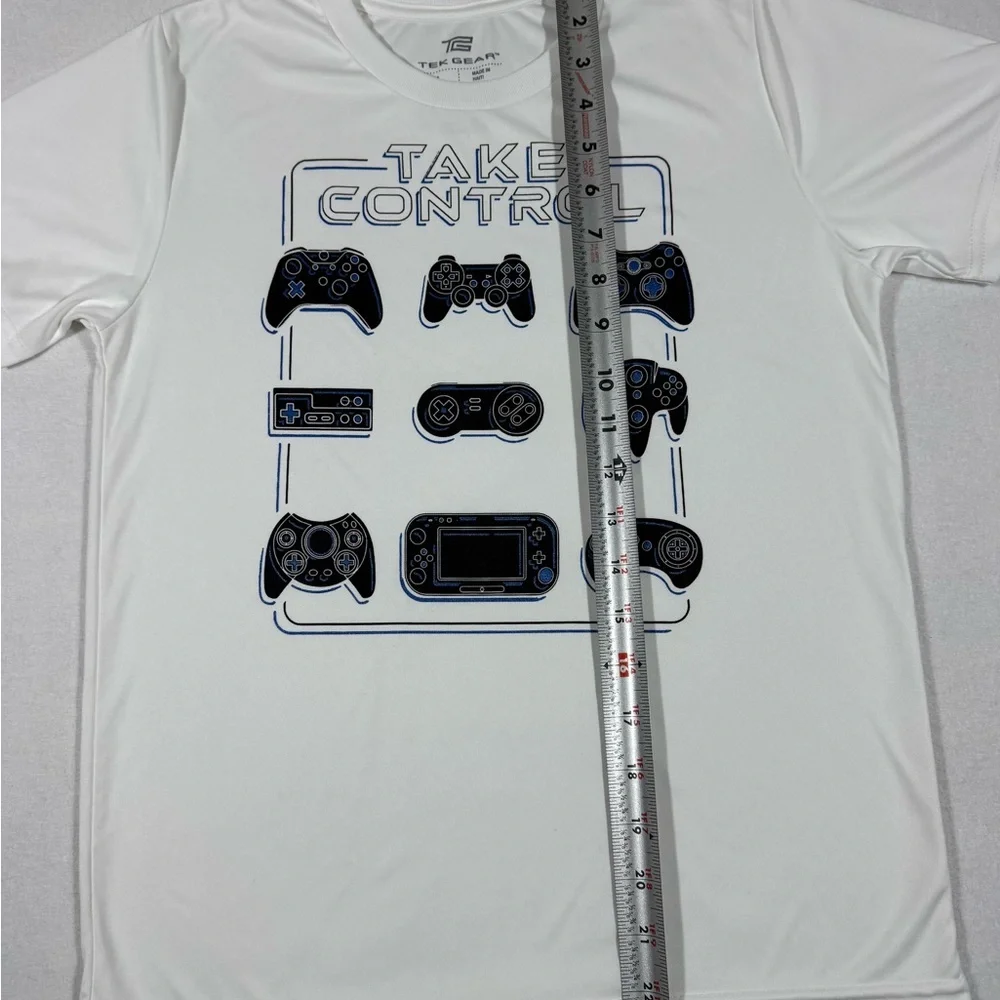 Tek Gear Boys' Video Gamer White Performance Short Sleeve T Shirt Size M NWOT